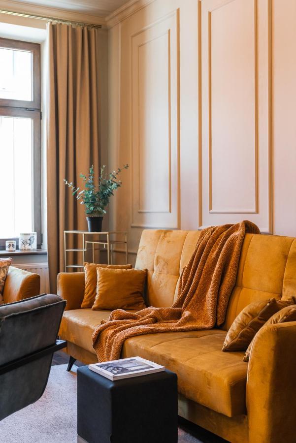 Homely Apartment - Loftaffair クラクフ エクステリア 写真