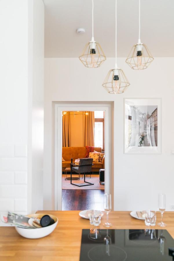 Homely Apartment - Loftaffair クラクフ エクステリア 写真