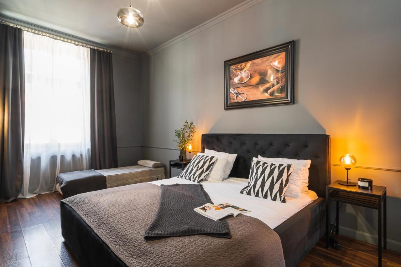 Homely Apartment - Loftaffair クラクフ エクステリア 写真