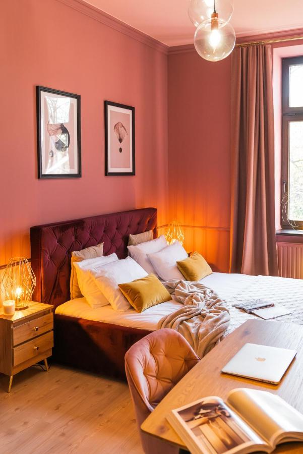 Homely Apartment - Loftaffair クラクフ エクステリア 写真